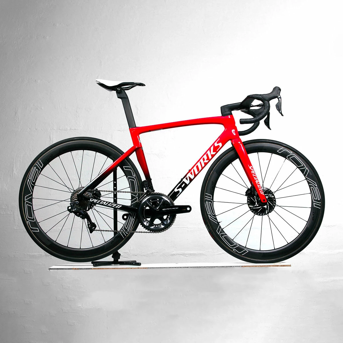 Werideon Cycling Shop Specialized S-Works Tarmac SL7 - Rouge Peinture Sur Mesure 1 Werideon Cycling Shop Specialized S-Works Tarmac SL7 - Rouge Peinture Sur Mesure