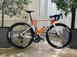 Werideon Cycling Shop Cannondale SuperSix EVO HI-MOD DISC Shimano Ultegra Di2 11v !TDF SERVICE COURSE!