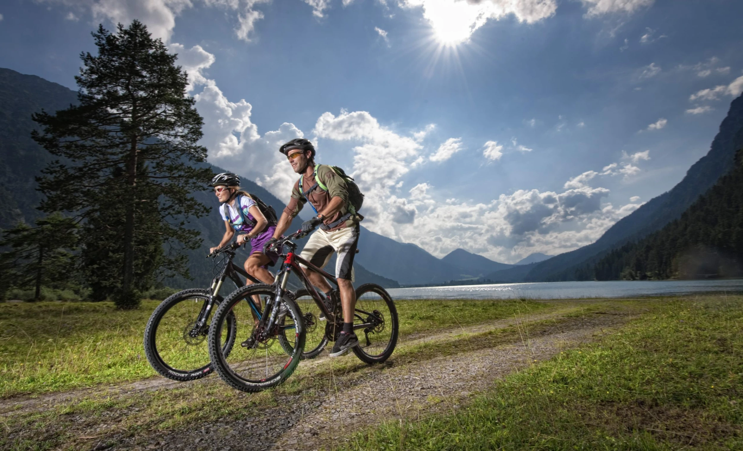 Pas Cher Vélo Magasin -Pas Cher Vélo Magasin Mountainbiken in Tirol Oesterreich Werbung Ronny Kiaulehn scaled